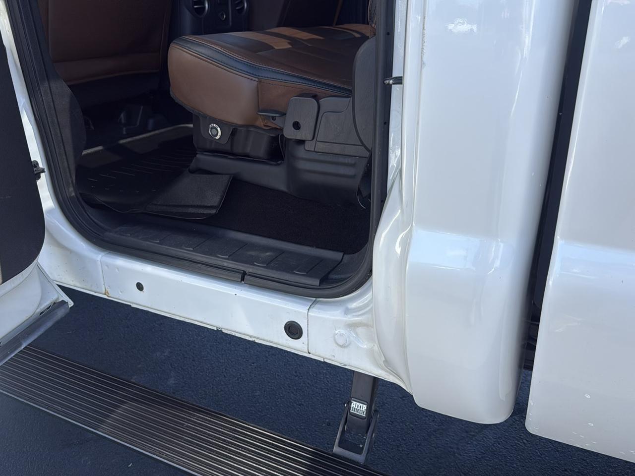 Ford F-250 SD Platinum Crew Cab 4WD 2016