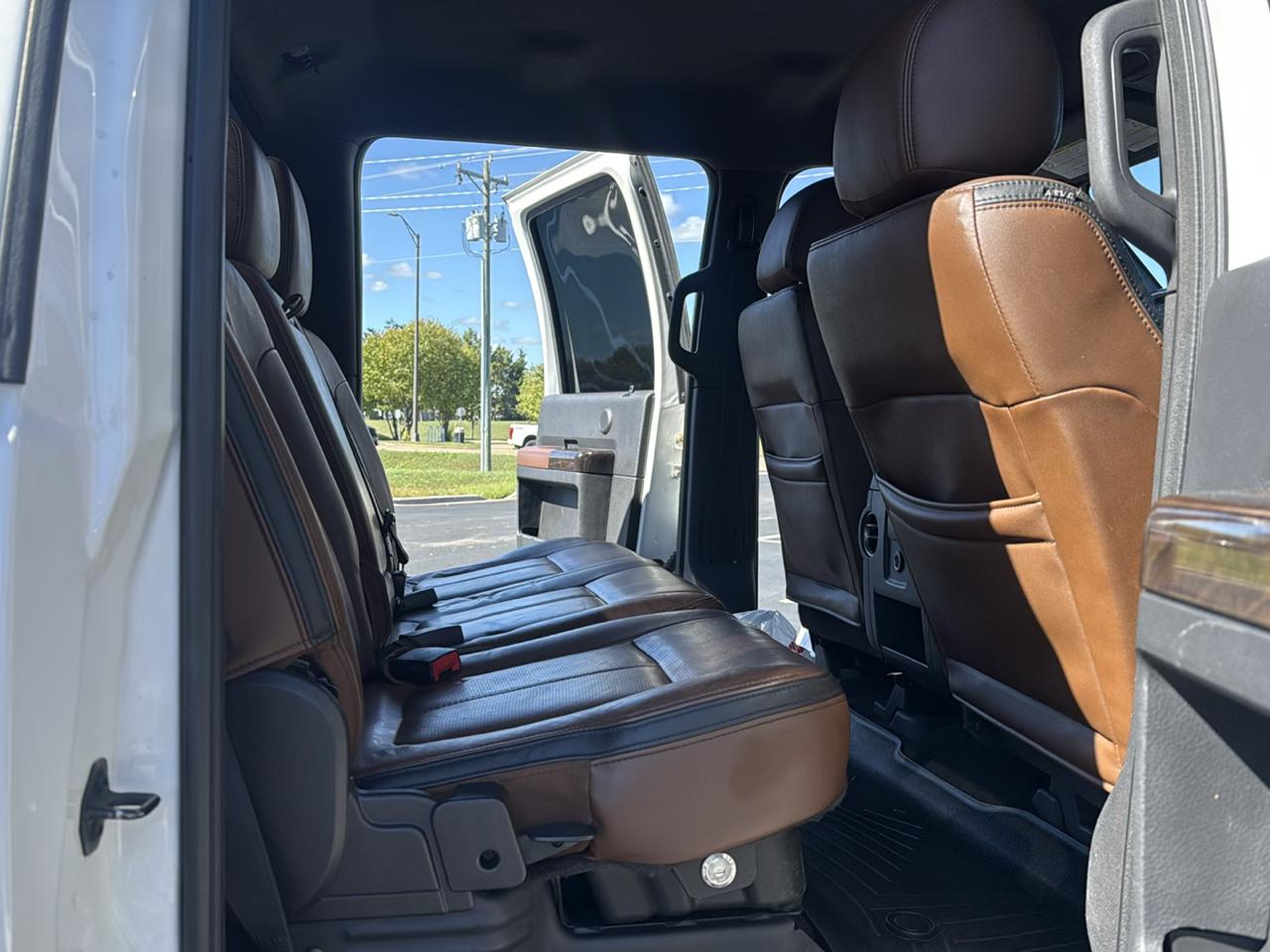 Ford F-250 SD Platinum Crew Cab 4WD 2016