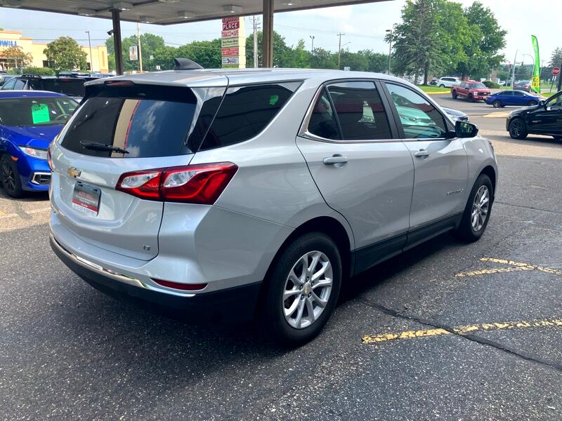 2021 Chevrolet Equinox LT photo 4