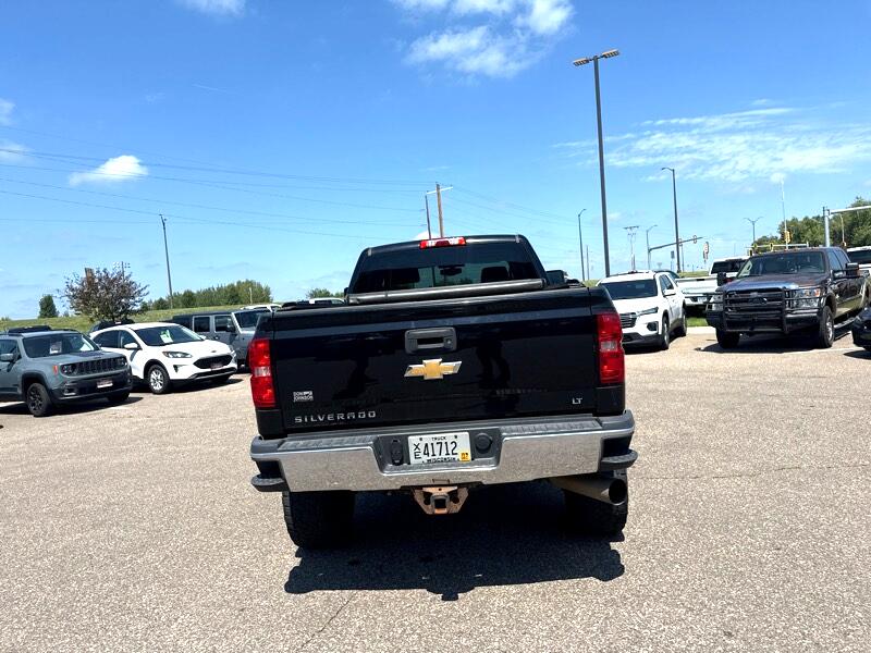 2016 Chevrolet Silverado 3500HD LT photo 3