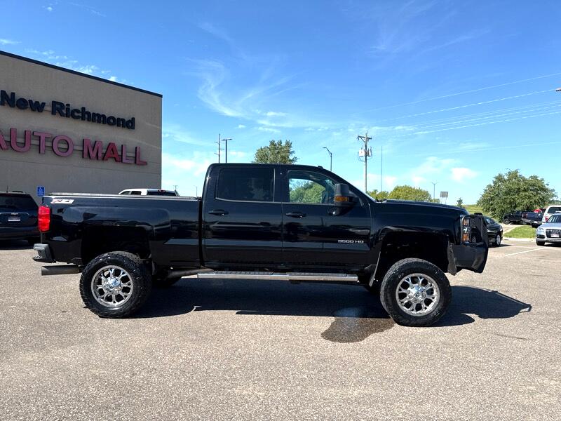 Chevrolet Silverado 3500HD LT Crew Cab 4WD 2016 Chevrolet Silverado 3500HD LT Crew Cab 4WD 2016
