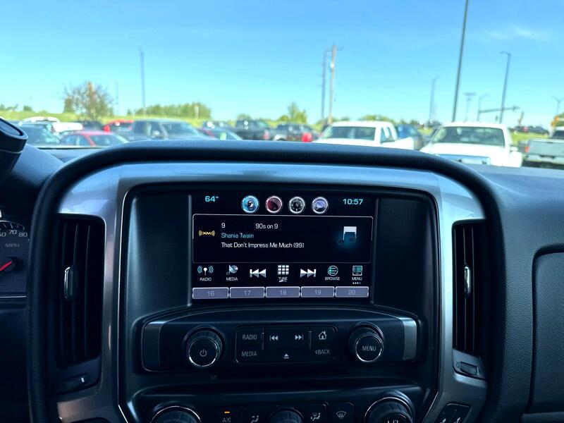 Chevrolet Silverado 3500HD LT Crew Cab 4WD 2016 Chevrolet Silverado 3500HD LT Crew Cab 4WD 2016