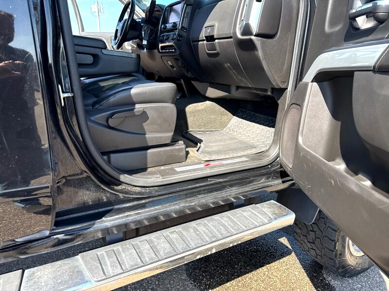 Chevrolet Silverado 3500HD LT Crew Cab 4WD 2016 Chevrolet Silverado 3500HD LT Crew Cab 4WD 2016