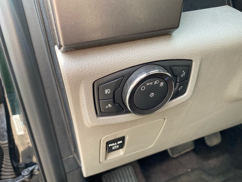 Ford F-150 XLT 4WD SuperCrew 5.5' Box 2017