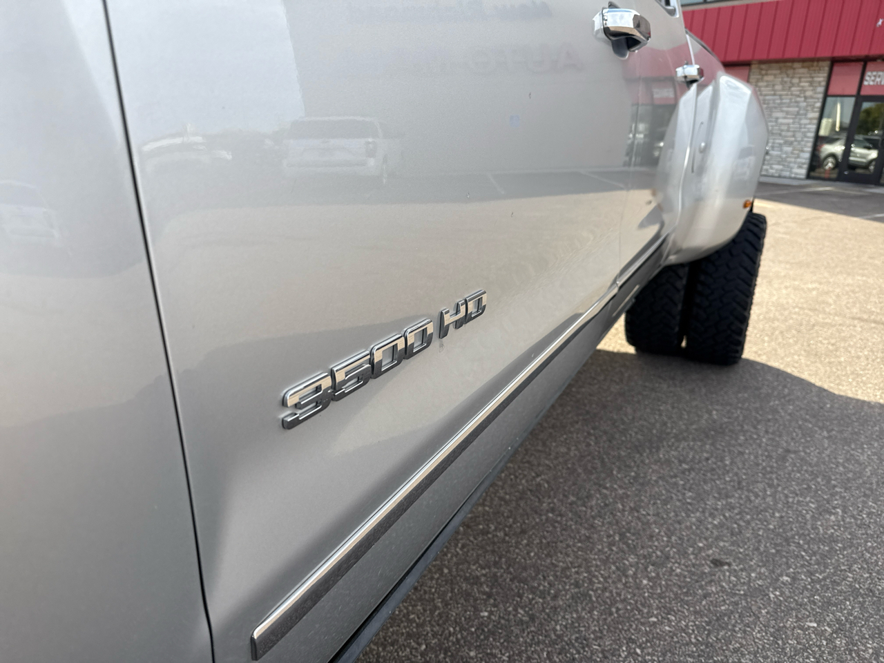 Chevrolet Silverado 3500HD LTZ Crew Cab 4WD 2015 Chevrolet Silverado 3500HD LTZ Crew Cab 4WD 2015