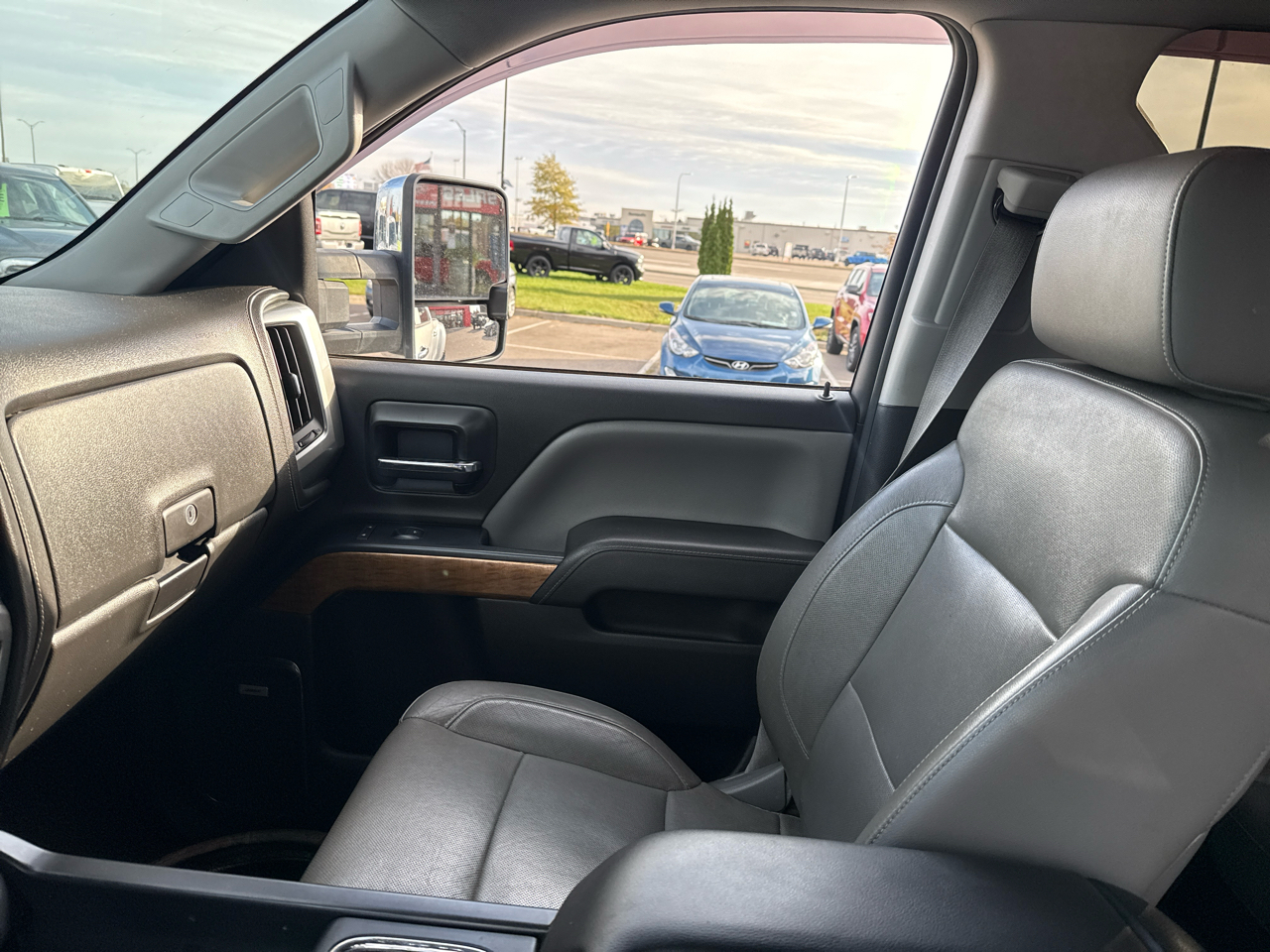 Chevrolet Silverado 3500HD LTZ Crew Cab 4WD 2015 Chevrolet Silverado 3500HD LTZ Crew Cab 4WD 2015