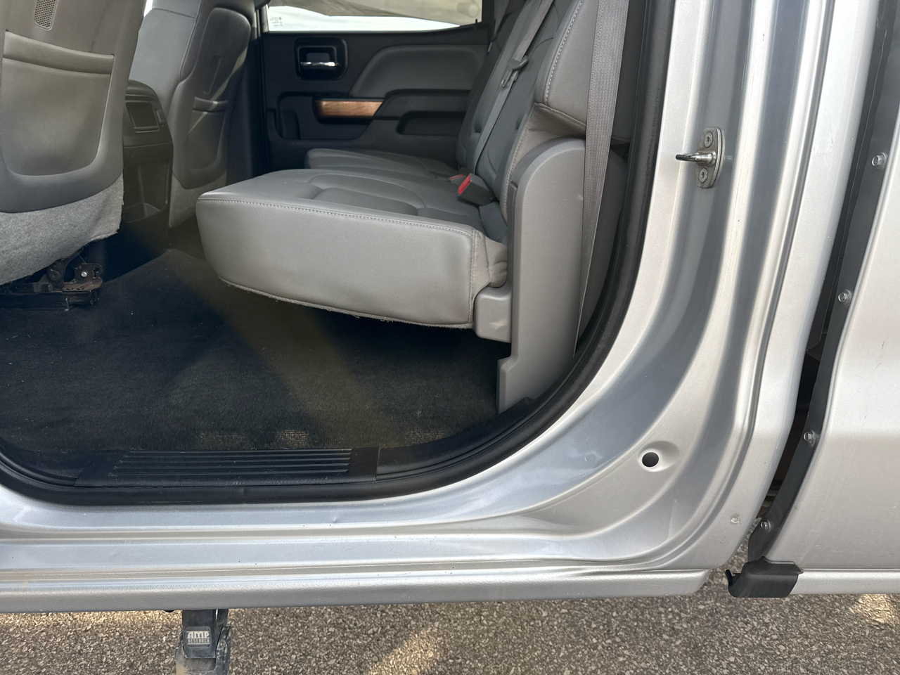 Chevrolet Silverado 3500HD LTZ Crew Cab 4WD 2015 Chevrolet Silverado 3500HD LTZ Crew Cab 4WD 2015