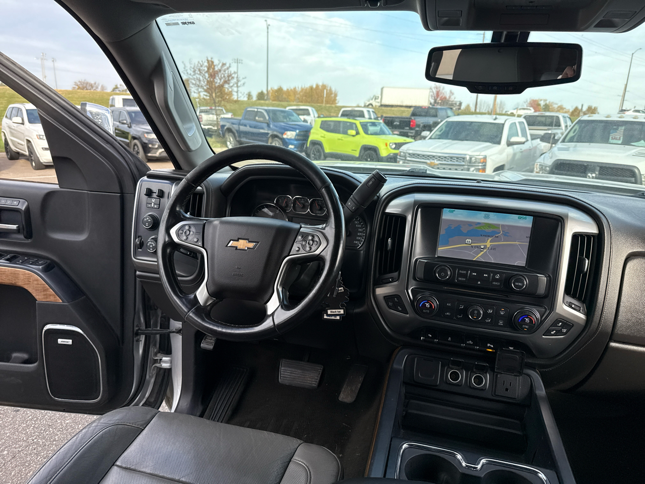 Chevrolet Silverado 3500HD LTZ Crew Cab 4WD 2015 Chevrolet Silverado 3500HD LTZ Crew Cab 4WD 2015