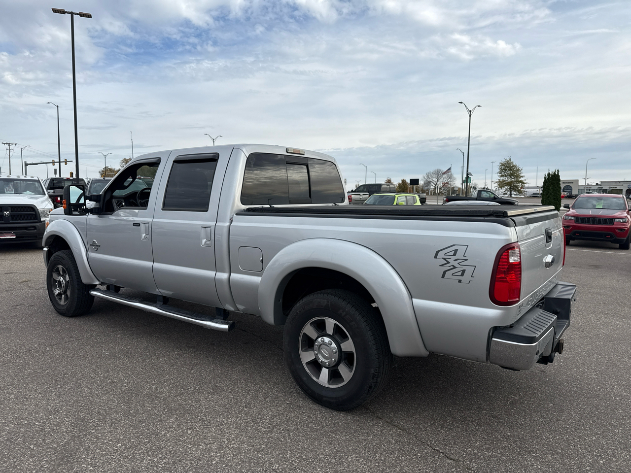 Ford F-250 SD Lariat Crew Cab 4WD 2013 Ford F-250 SD Lariat Crew Cab 4WD 2013