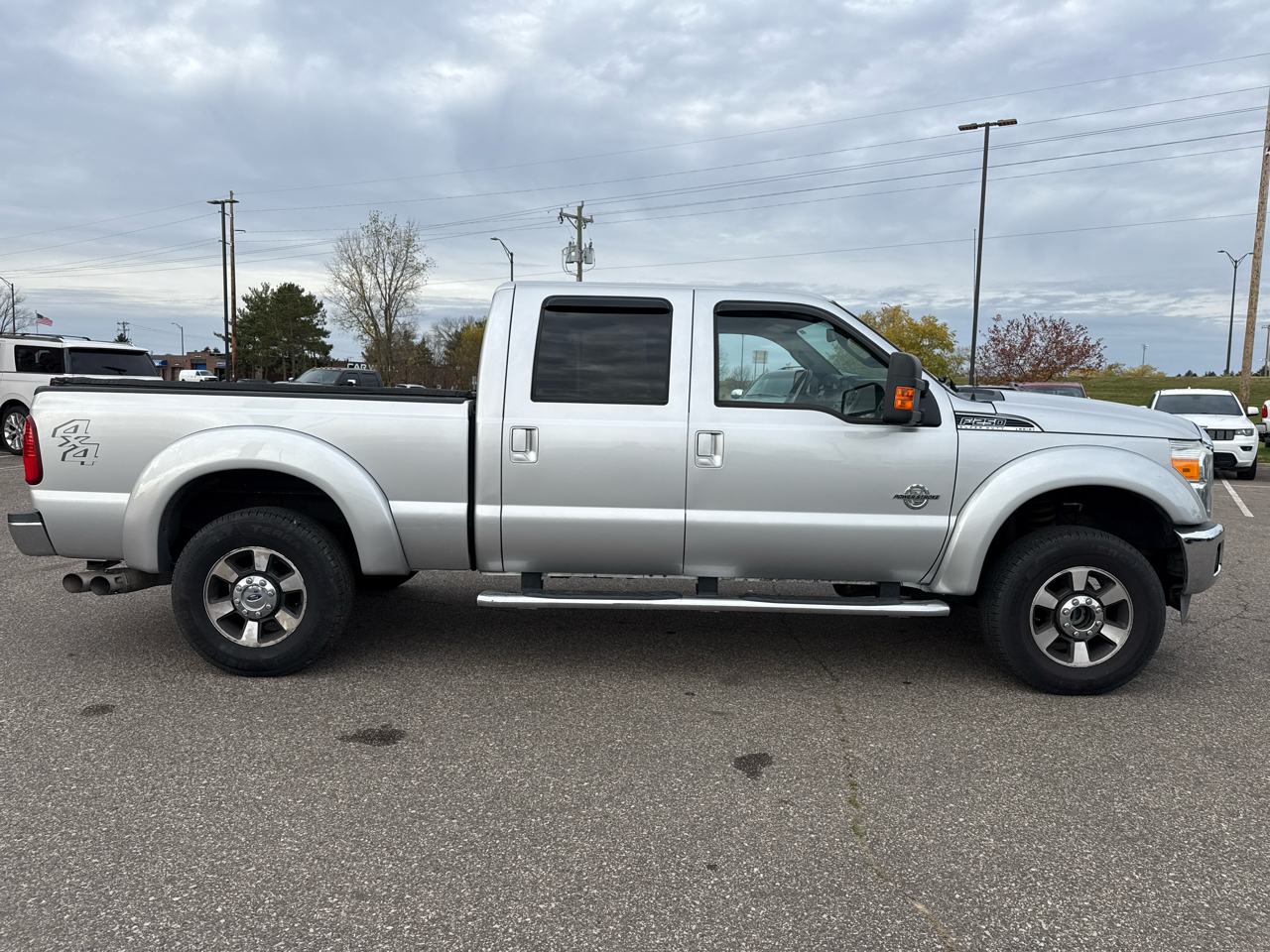 Ford F-250 SD Lariat Crew Cab 4WD 2013 Ford F-250 SD Lariat Crew Cab 4WD 2013