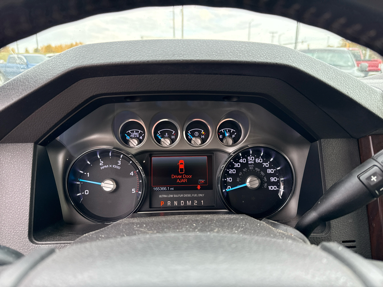 Ford F-250 SD Lariat Crew Cab 4WD 2013 Ford F-250 SD Lariat Crew Cab 4WD 2013