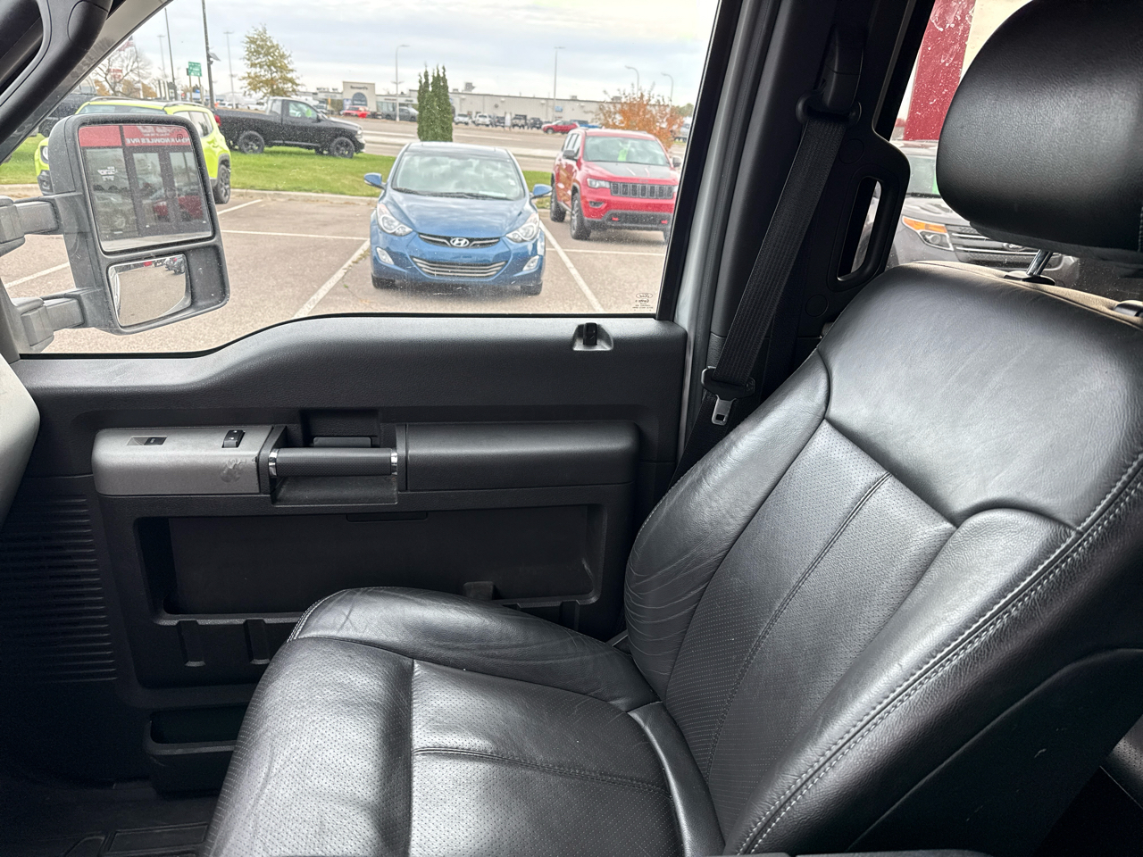 Ford F-250 SD Lariat Crew Cab 4WD 2013 Ford F-250 SD Lariat Crew Cab 4WD 2013