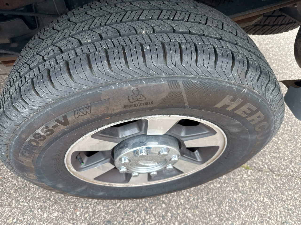 Ford F-250 SD Lariat Crew Cab 4WD 2013 Ford F-250 SD Lariat Crew Cab 4WD 2013