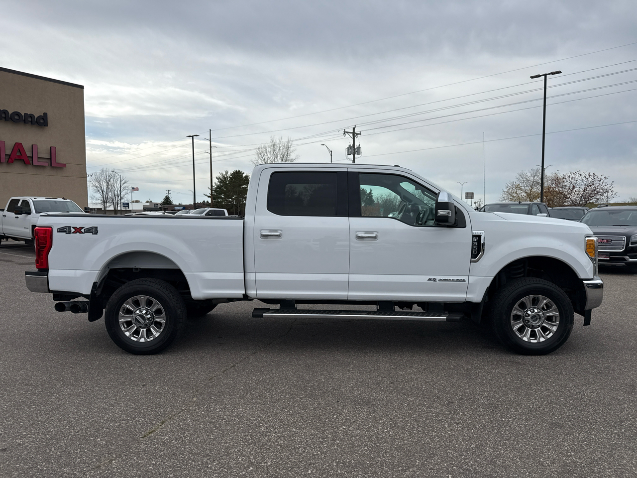 Ford F-350 SD Lariat Crew Cab 4WD 2017
