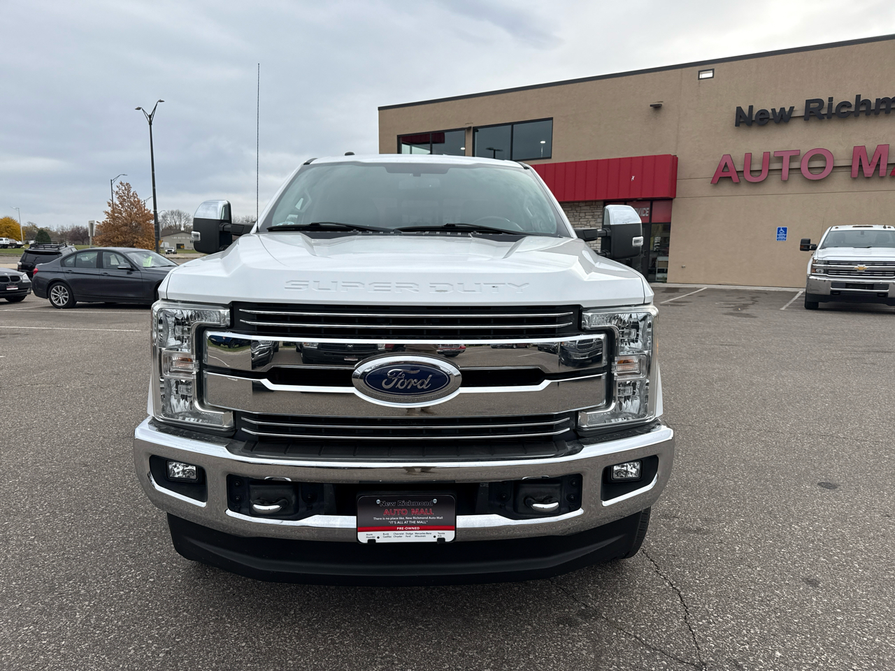 Ford F-350 SD Lariat Crew Cab 4WD 2017