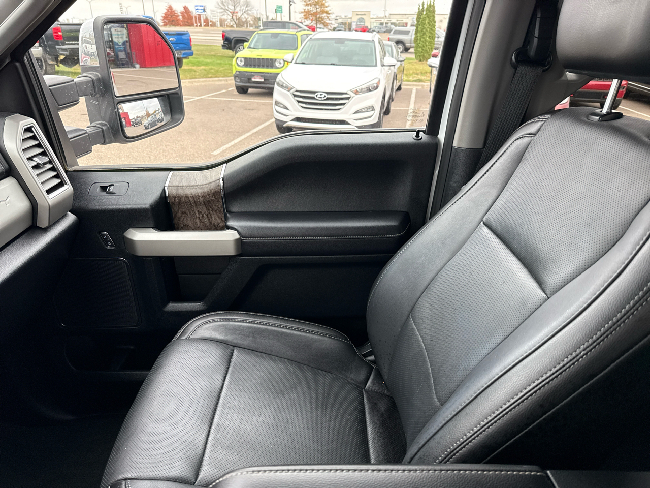 Ford F-350 SD Lariat Crew Cab 4WD 2017