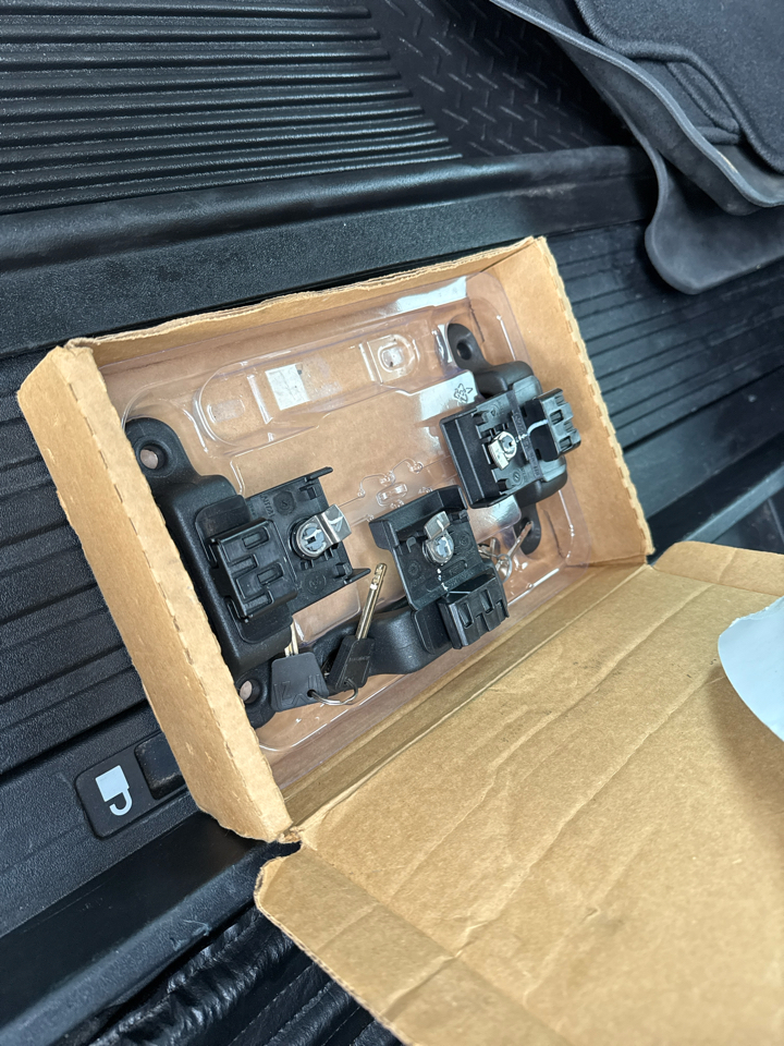 Ford F-350 SD Lariat Crew Cab 4WD 2017