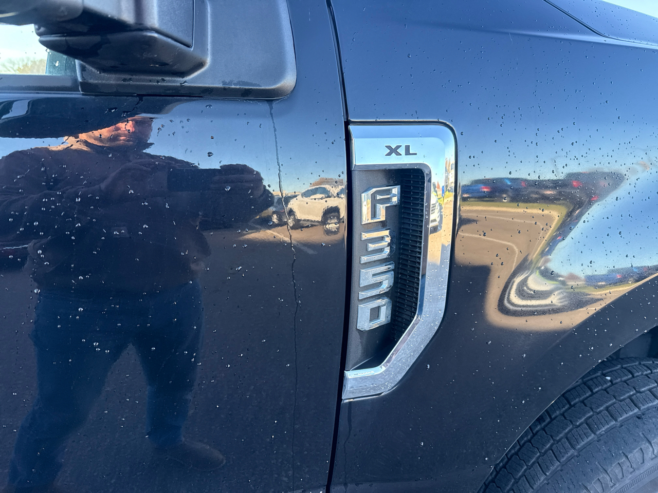 Ford F-350 SD XL Crew Cab Long Bed DRW 4WD 2020