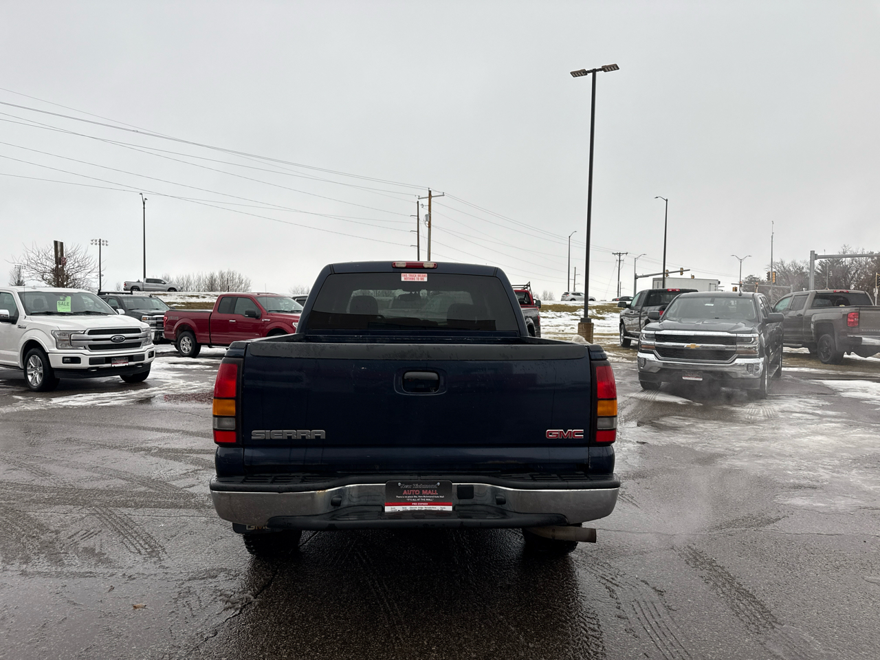 GMC Sierra 1500 SLE Crew Cab Short Bed 4WD 2005