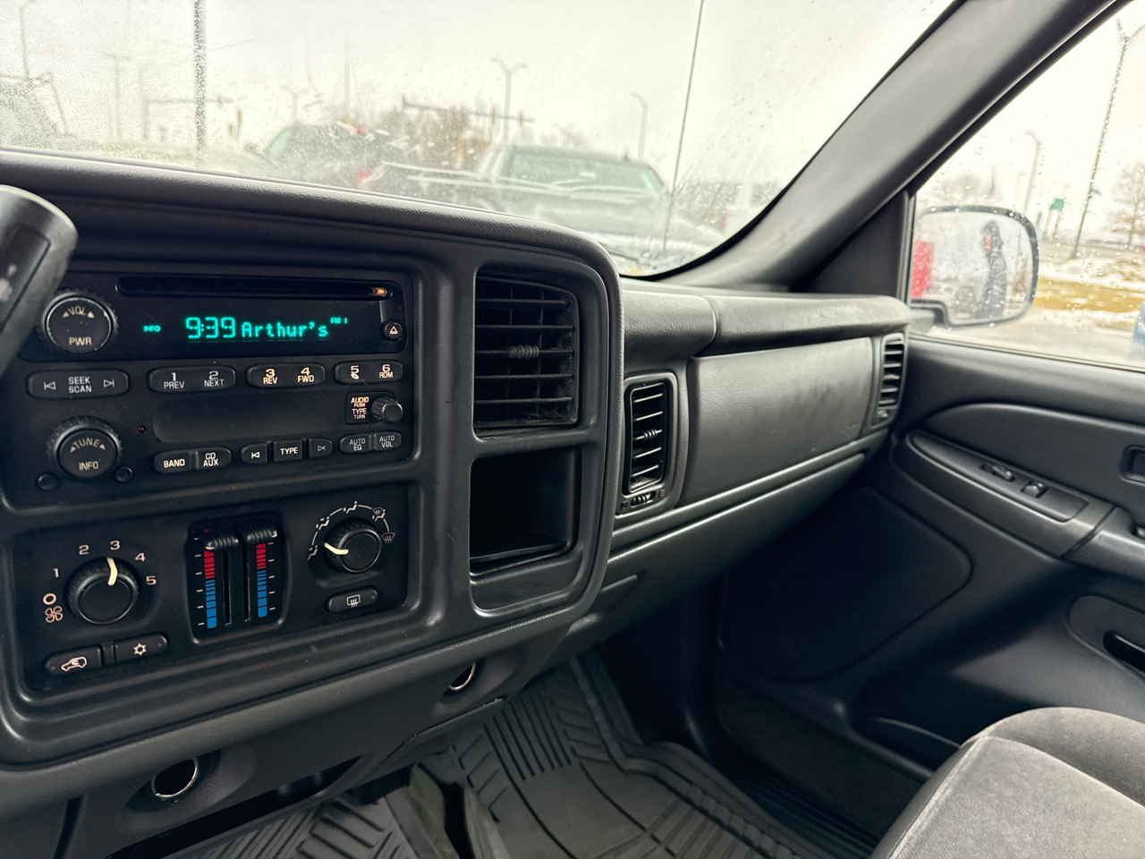 GMC Sierra 1500 SLE Crew Cab Short Bed 4WD 2005