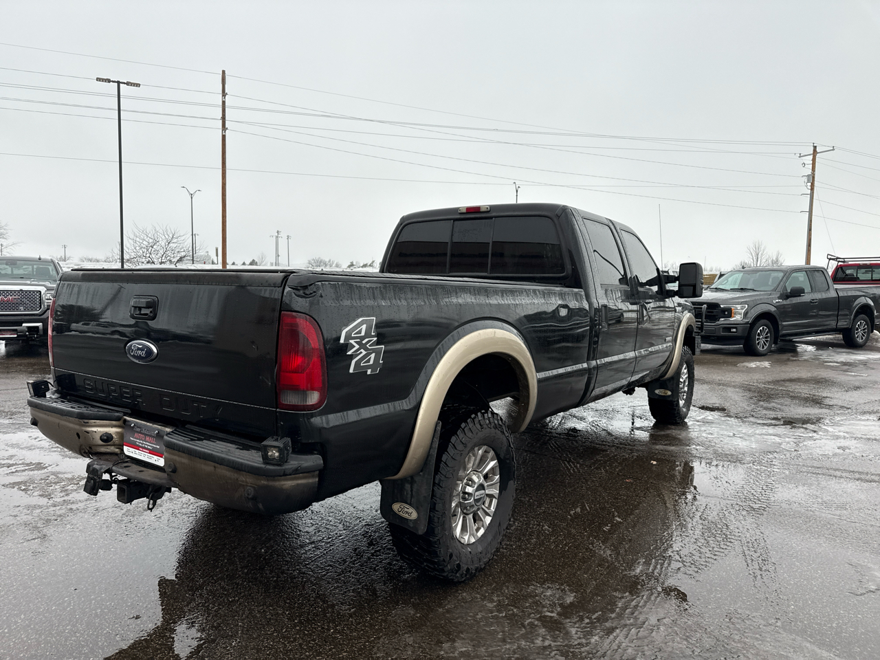 Ford F-250 SD Lariat Crew Cab 4WD 2005