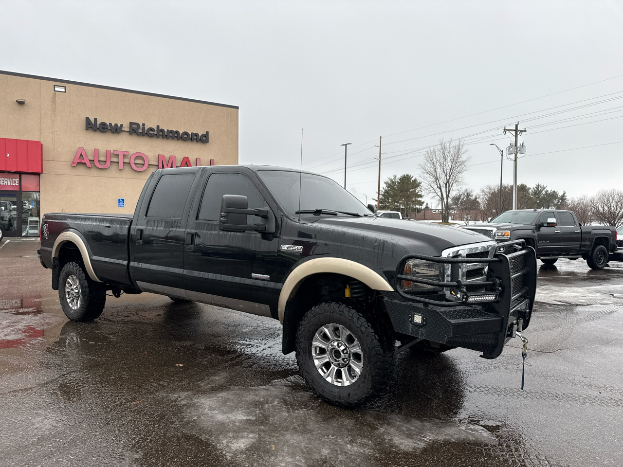 Ford F-250 SD Lariat Crew Cab 4WD 2005