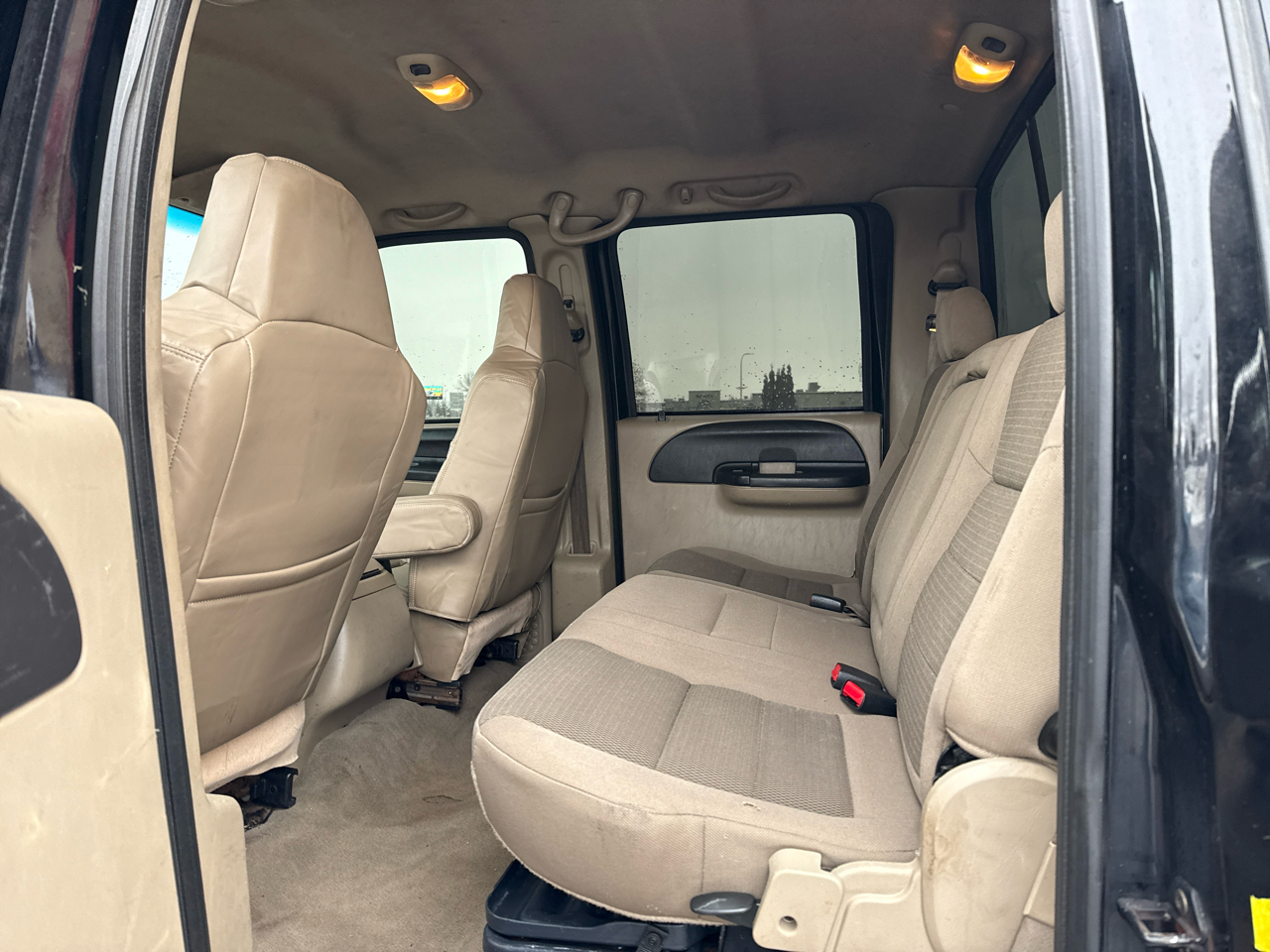 Ford F-250 SD Lariat Crew Cab 4WD 2005