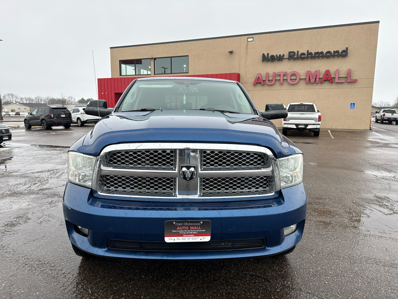 RAM 1500 Laramie Crew Cab 4WD 2010
