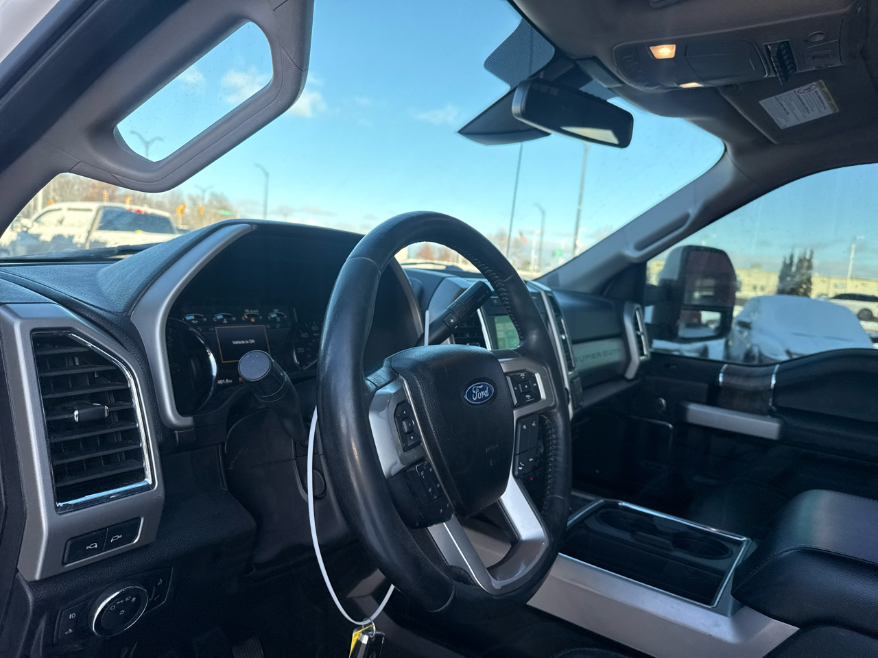 Ford F-250 SD Lariat Crew Cab 4WD 2018