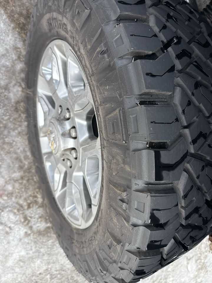 RAM 2500 Longhorn Mega Cab SWB 4WD 2016