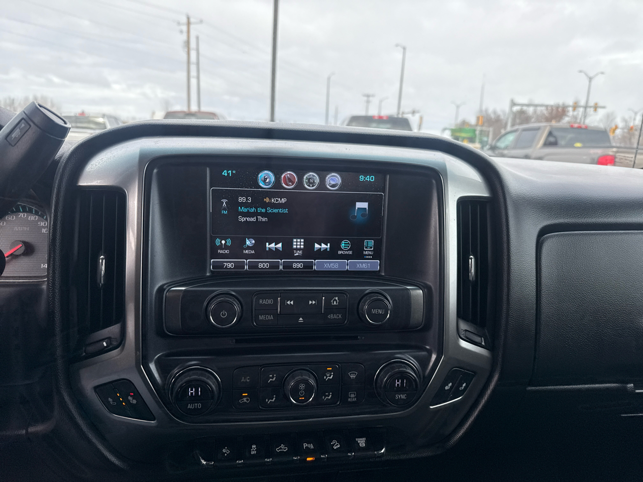 Chevrolet Silverado 3500HD LT Crew Cab 4WD 2017