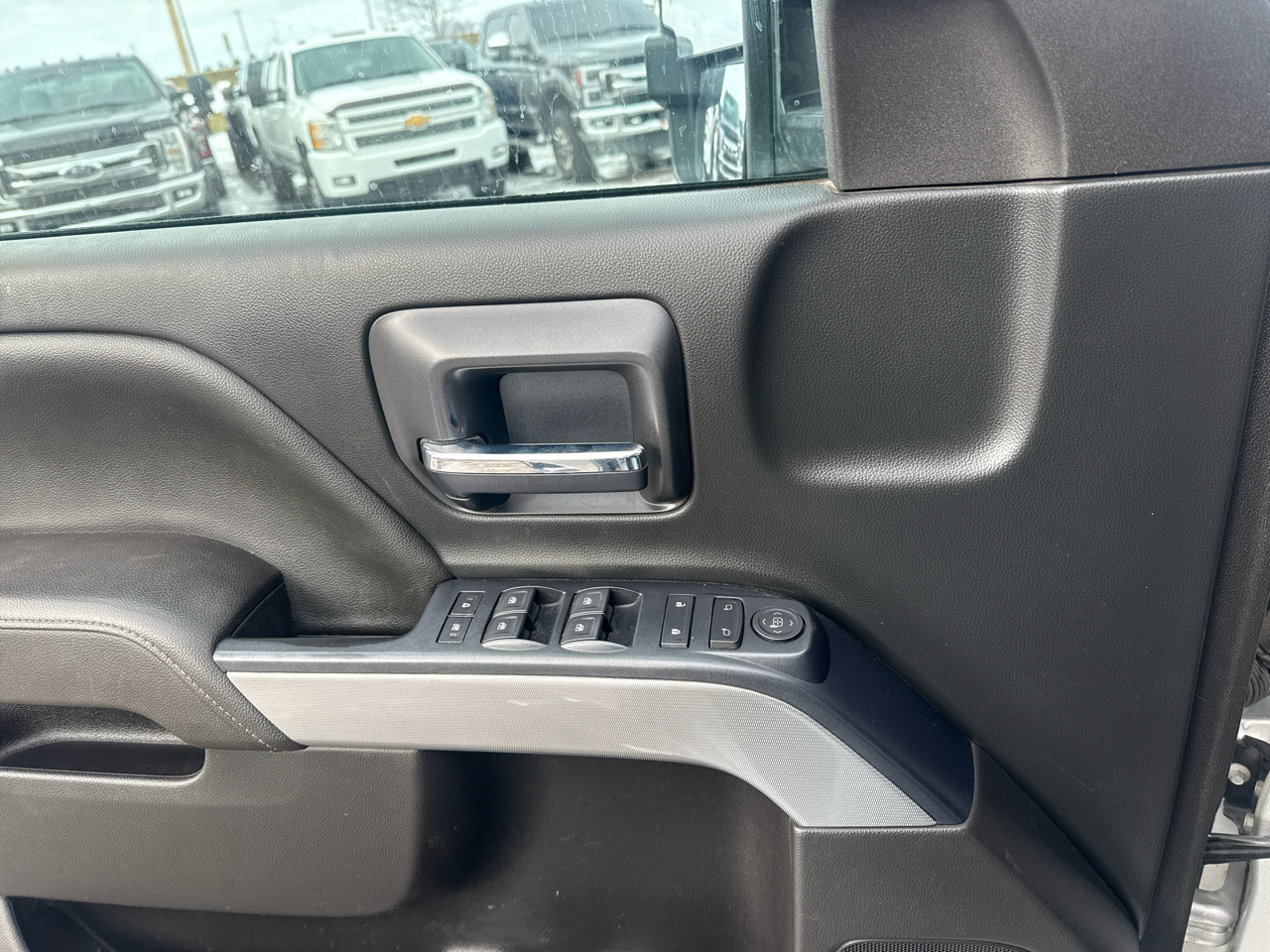 Chevrolet Silverado 3500HD LT Crew Cab 4WD 2017