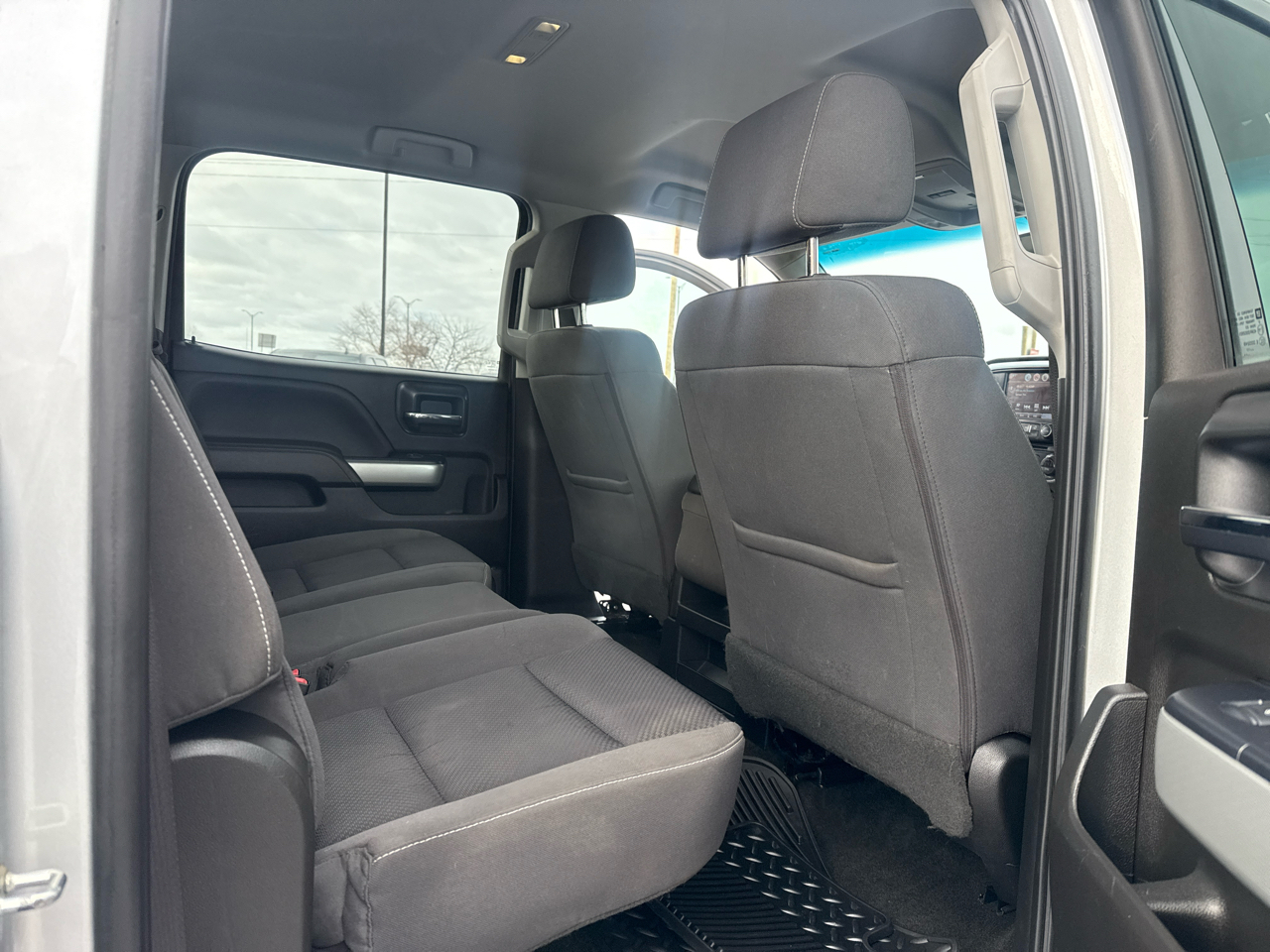 Chevrolet Silverado 3500HD LT Crew Cab 4WD 2017