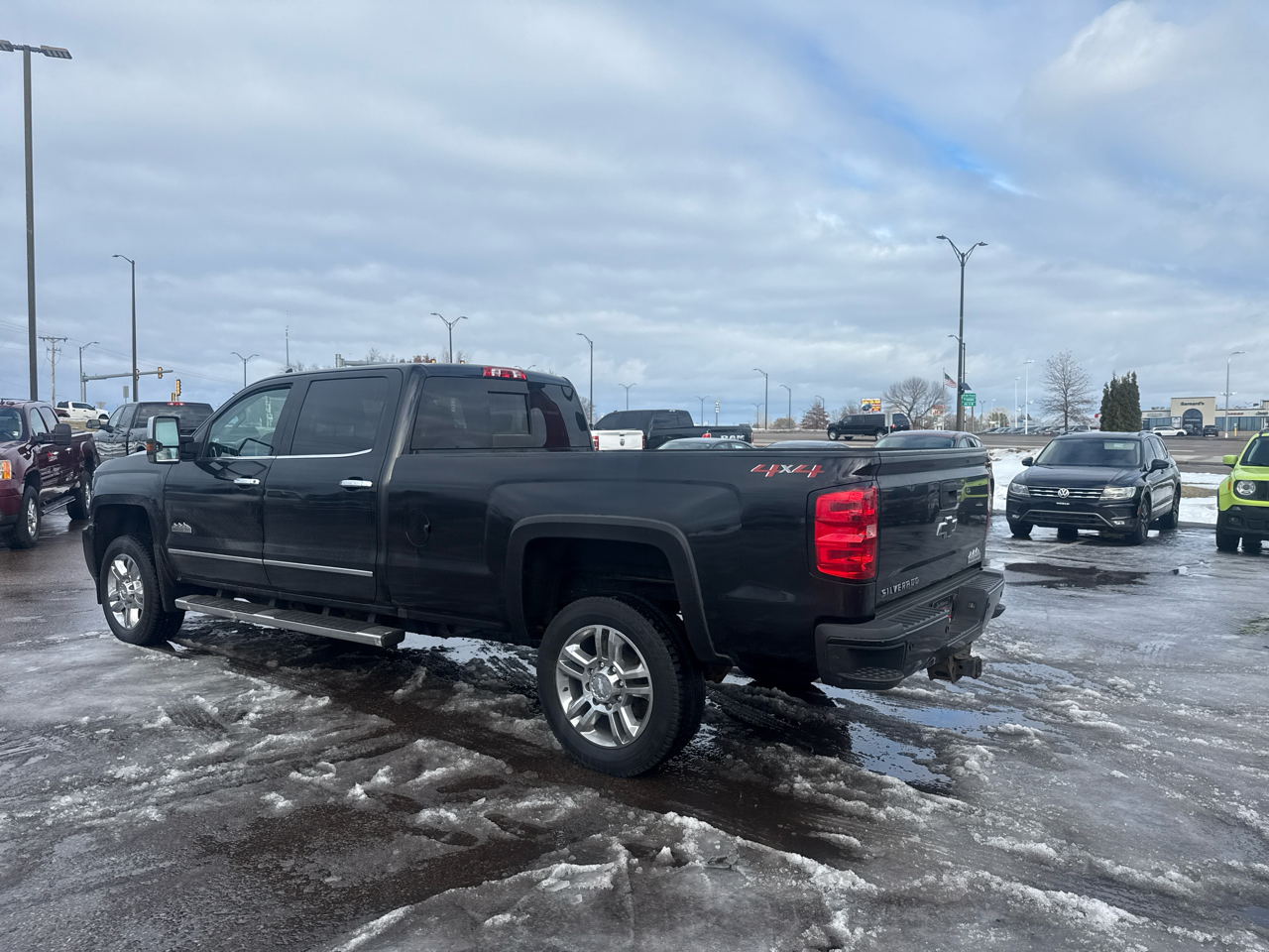 Chevrolet Silverado 2500HD LT Crew Cab Long Box 4WD 2018