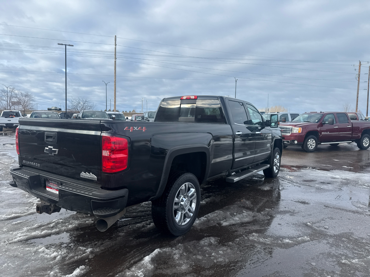 Chevrolet Silverado 2500HD LT Crew Cab Long Box 4WD 2018