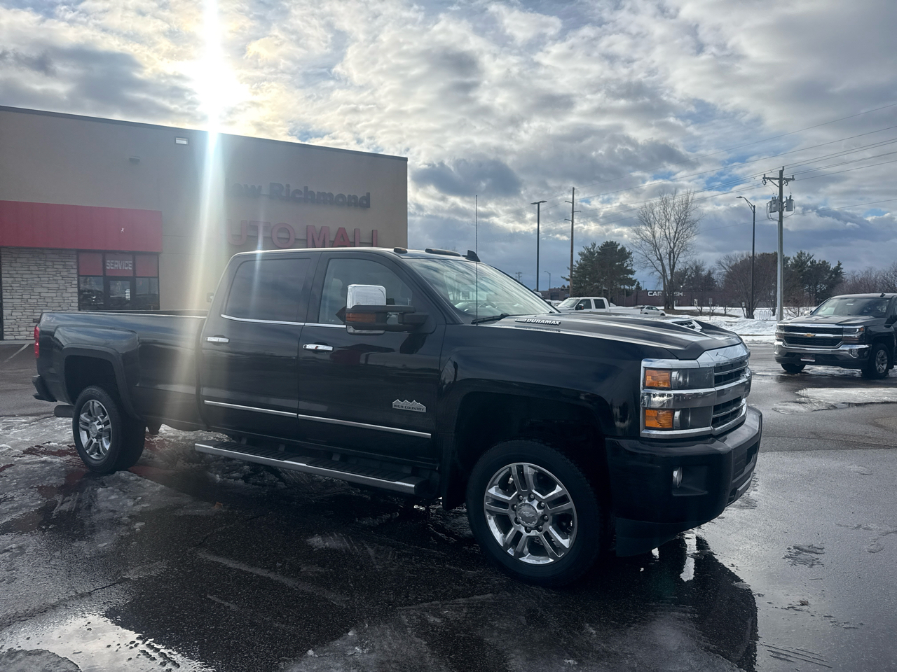 Chevrolet Silverado 2500HD LT Crew Cab Long Box 4WD 2018