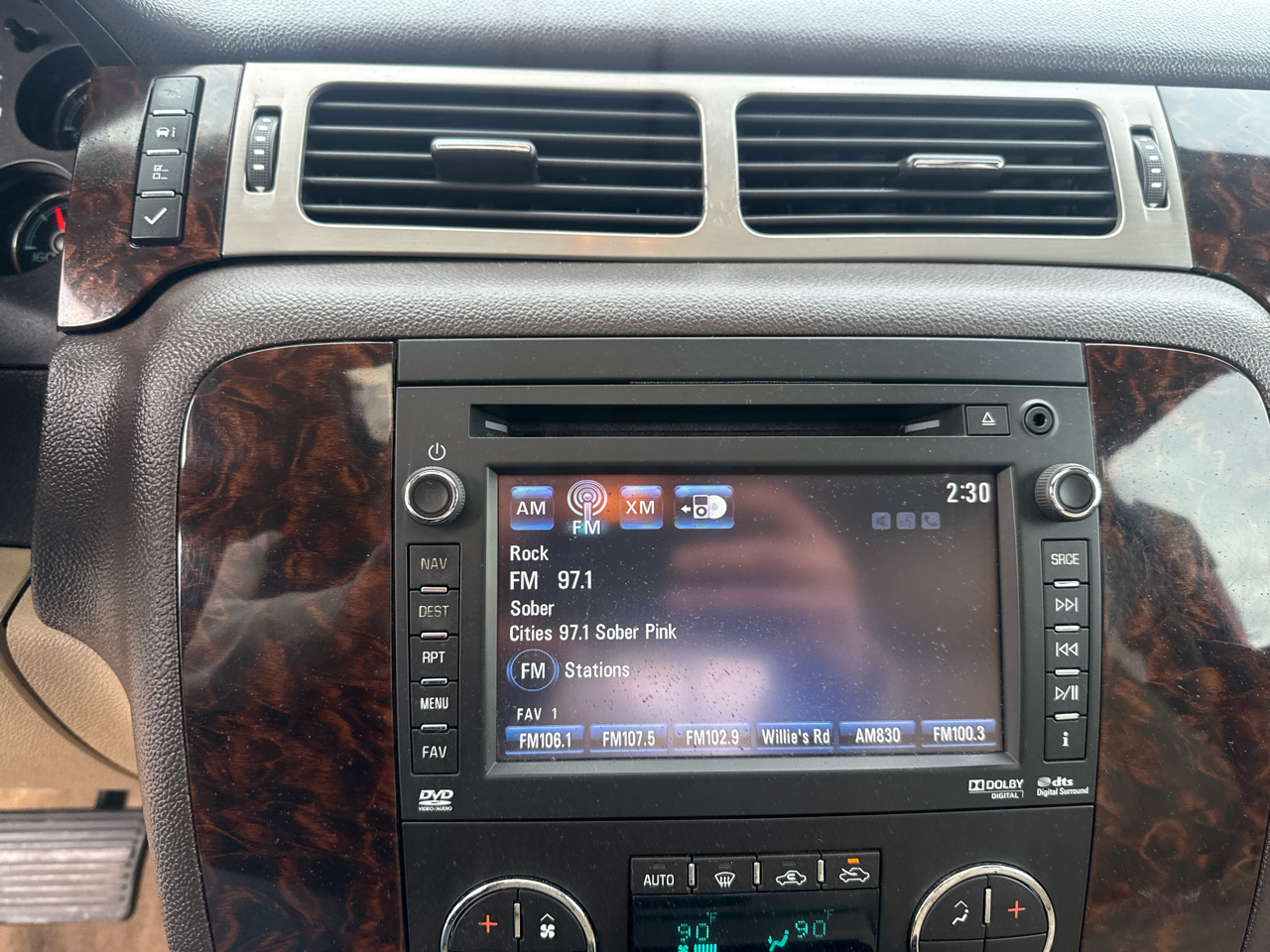 GMC Sierra 3500HD Denali Crew Cab SRW 4WD 2014