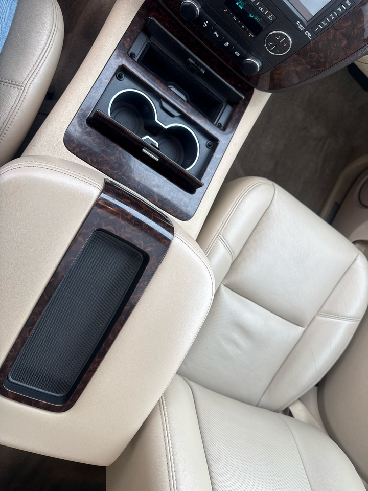 GMC Sierra 3500HD Denali Crew Cab SRW 4WD 2014