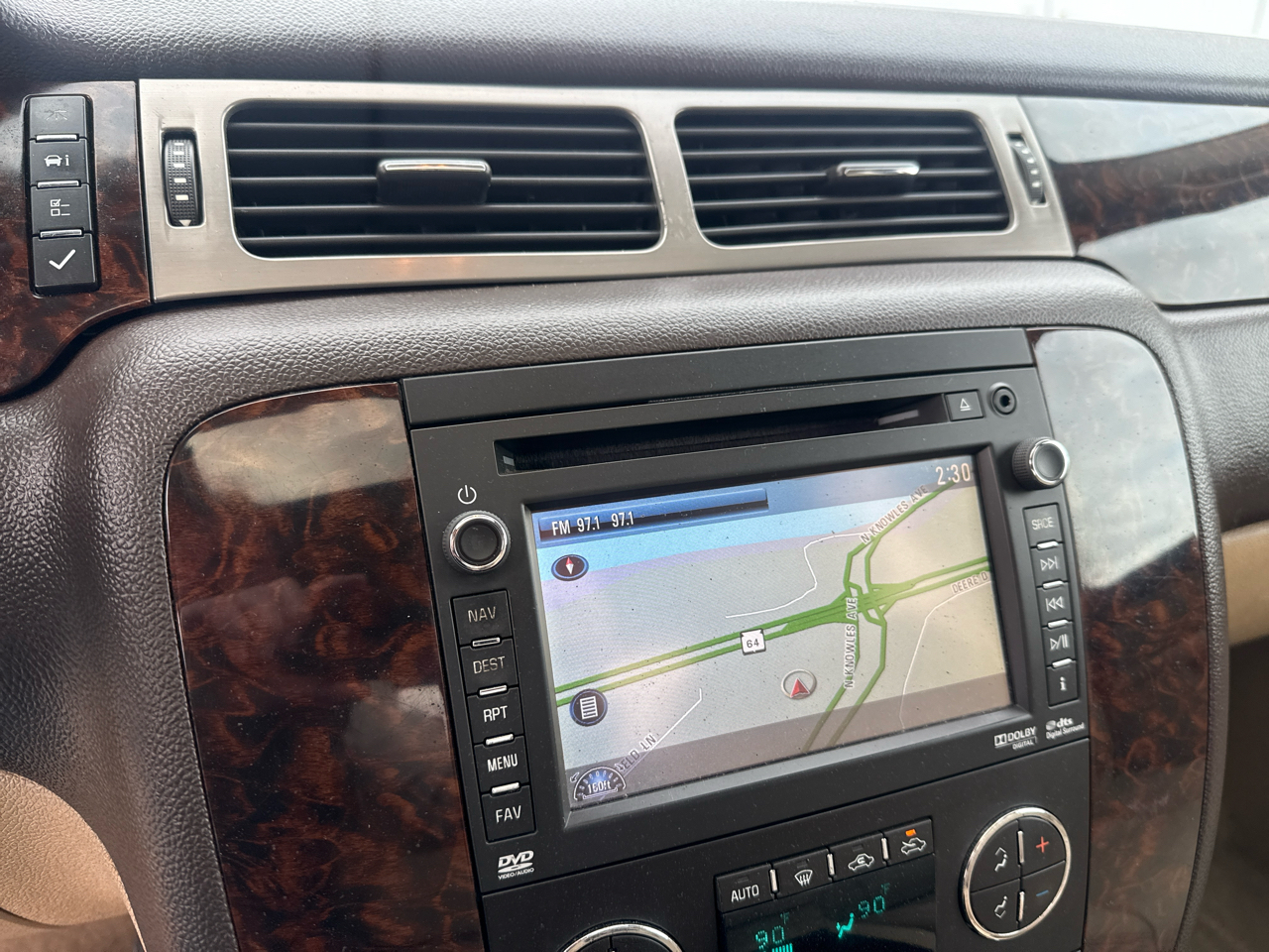 GMC Sierra 3500HD Denali Crew Cab SRW 4WD 2014