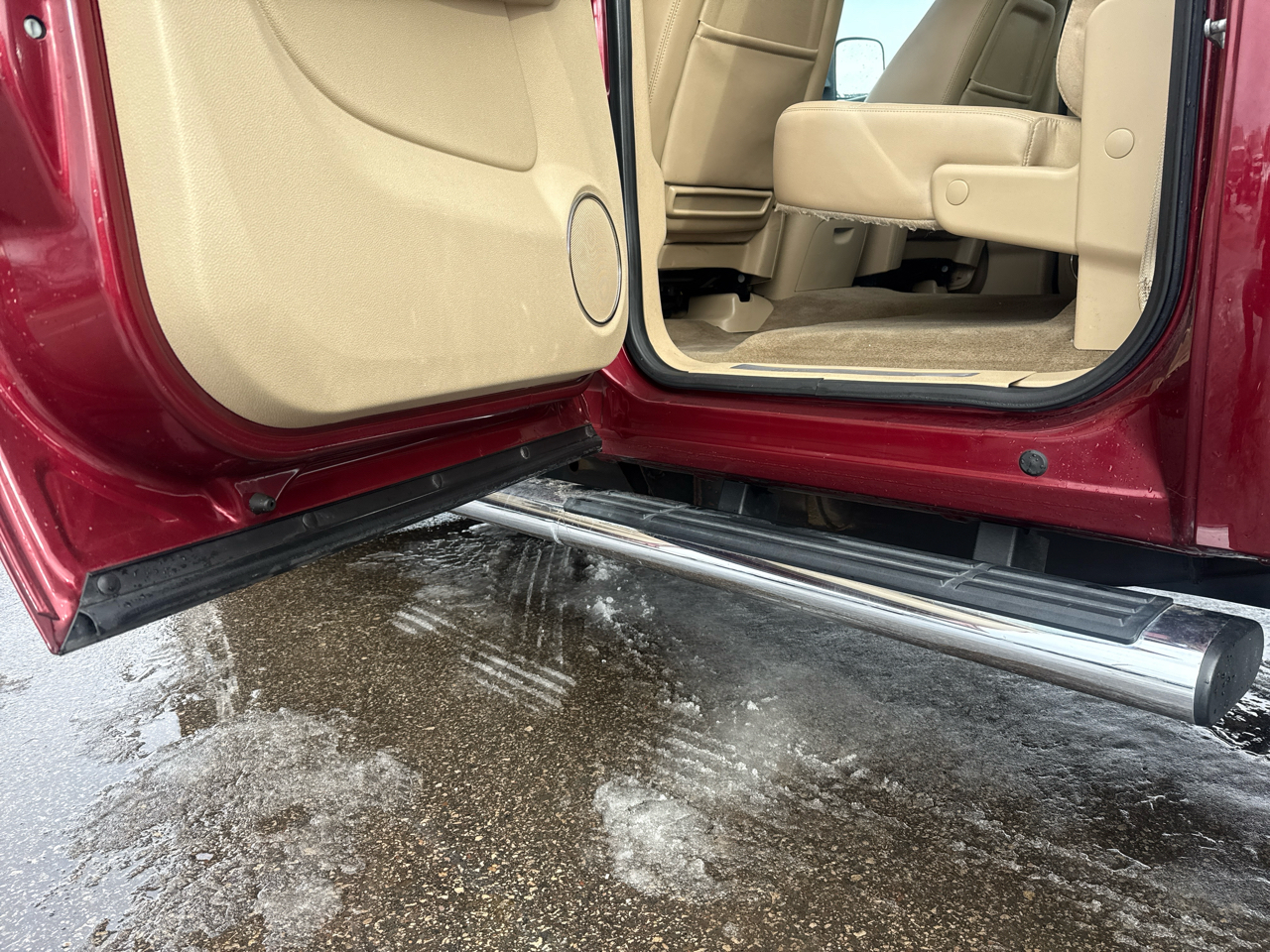 GMC Sierra 3500HD Denali Crew Cab SRW 4WD 2014