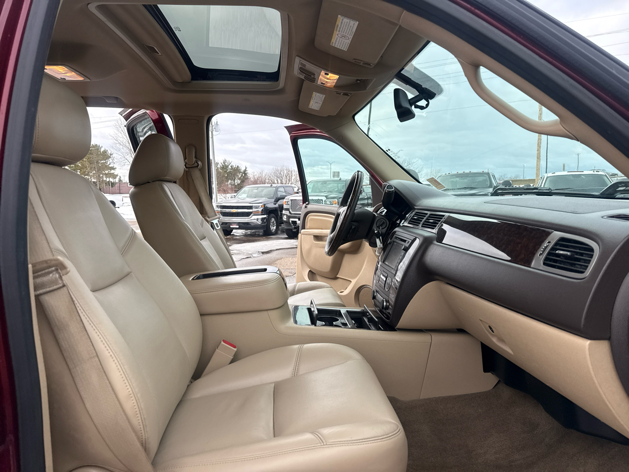 GMC Sierra 3500HD Denali Crew Cab SRW 4WD 2014