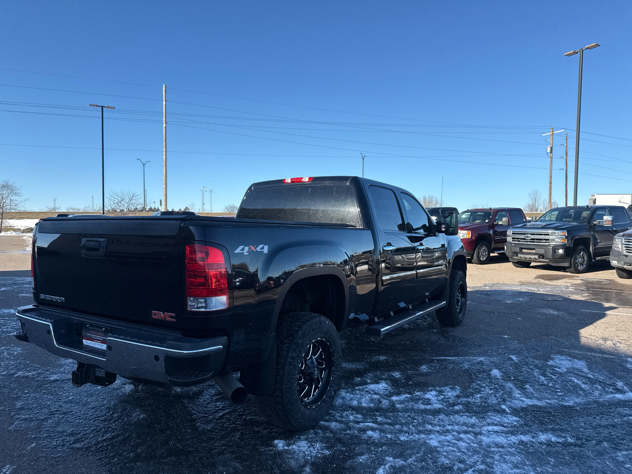 GMC Sierra 3500HD Denali Crew Cab SRW 4WD 2013