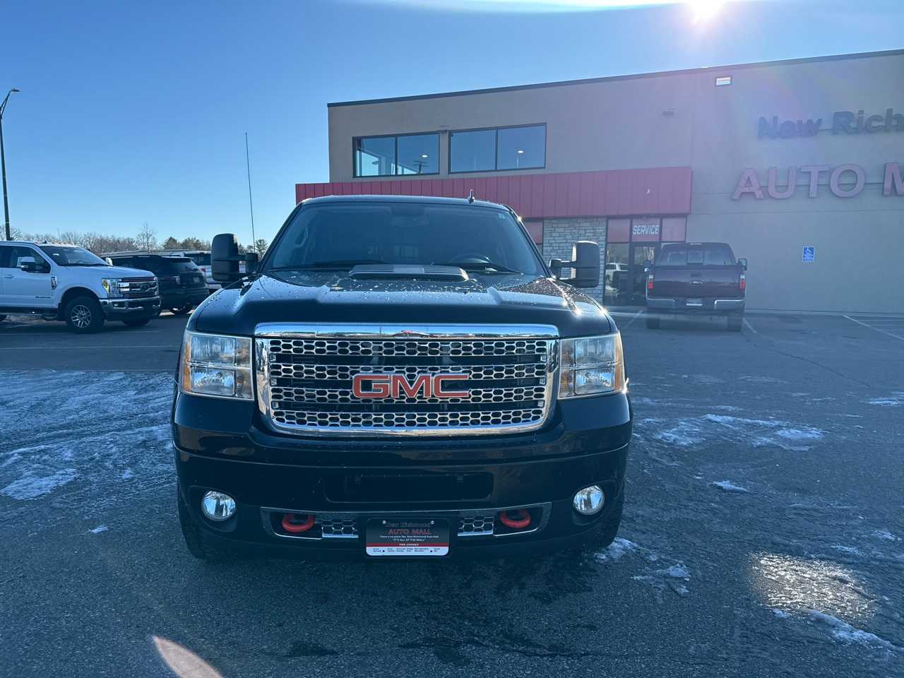 GMC Sierra 3500HD Denali Crew Cab SRW 4WD 2013