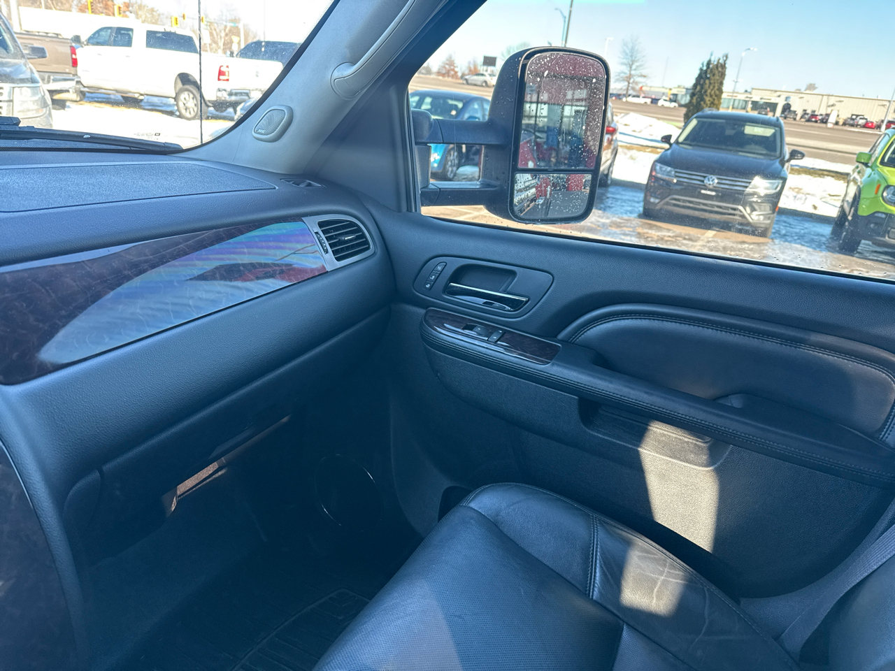 GMC Sierra 3500HD Denali Crew Cab SRW 4WD 2013