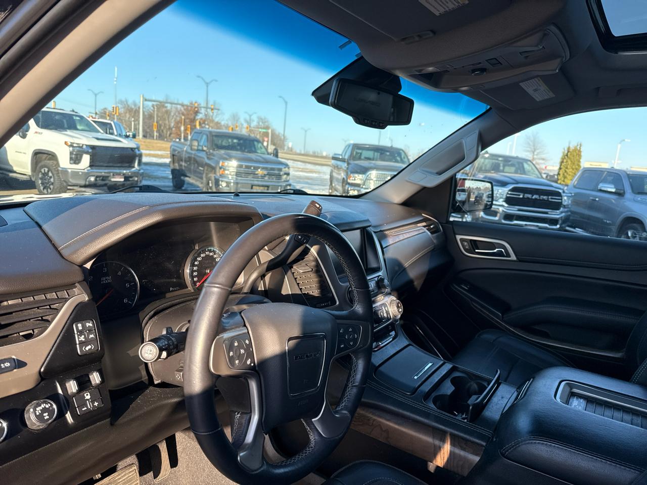 GMC Yukon XL Denali 4WD 2019