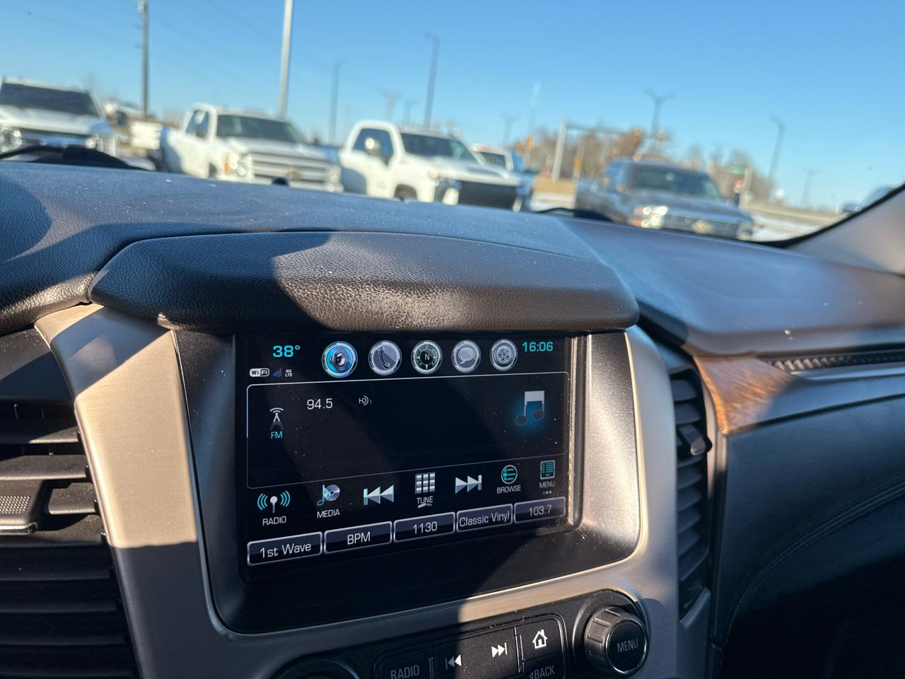 GMC Yukon XL Denali 4WD 2019