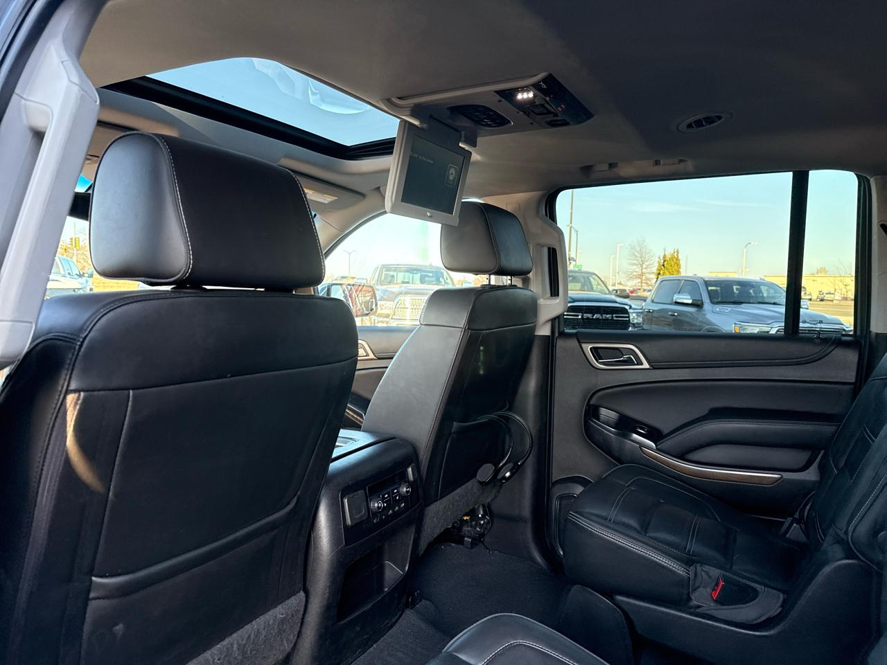 GMC Yukon XL Denali 4WD 2019