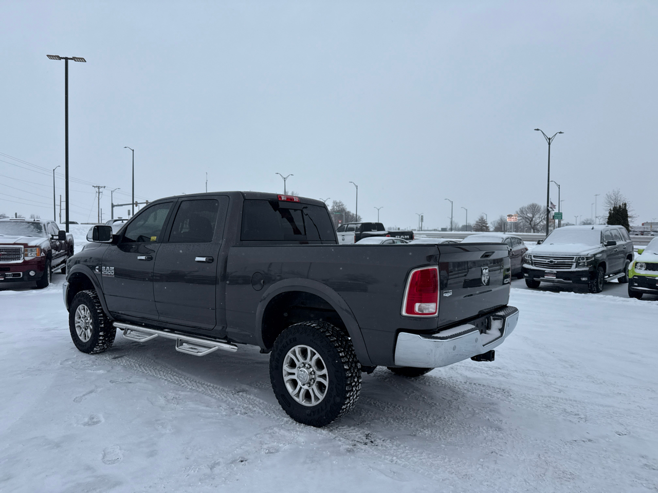 RAM 2500 Laramie Crew Cab SWB 4WD 2018
