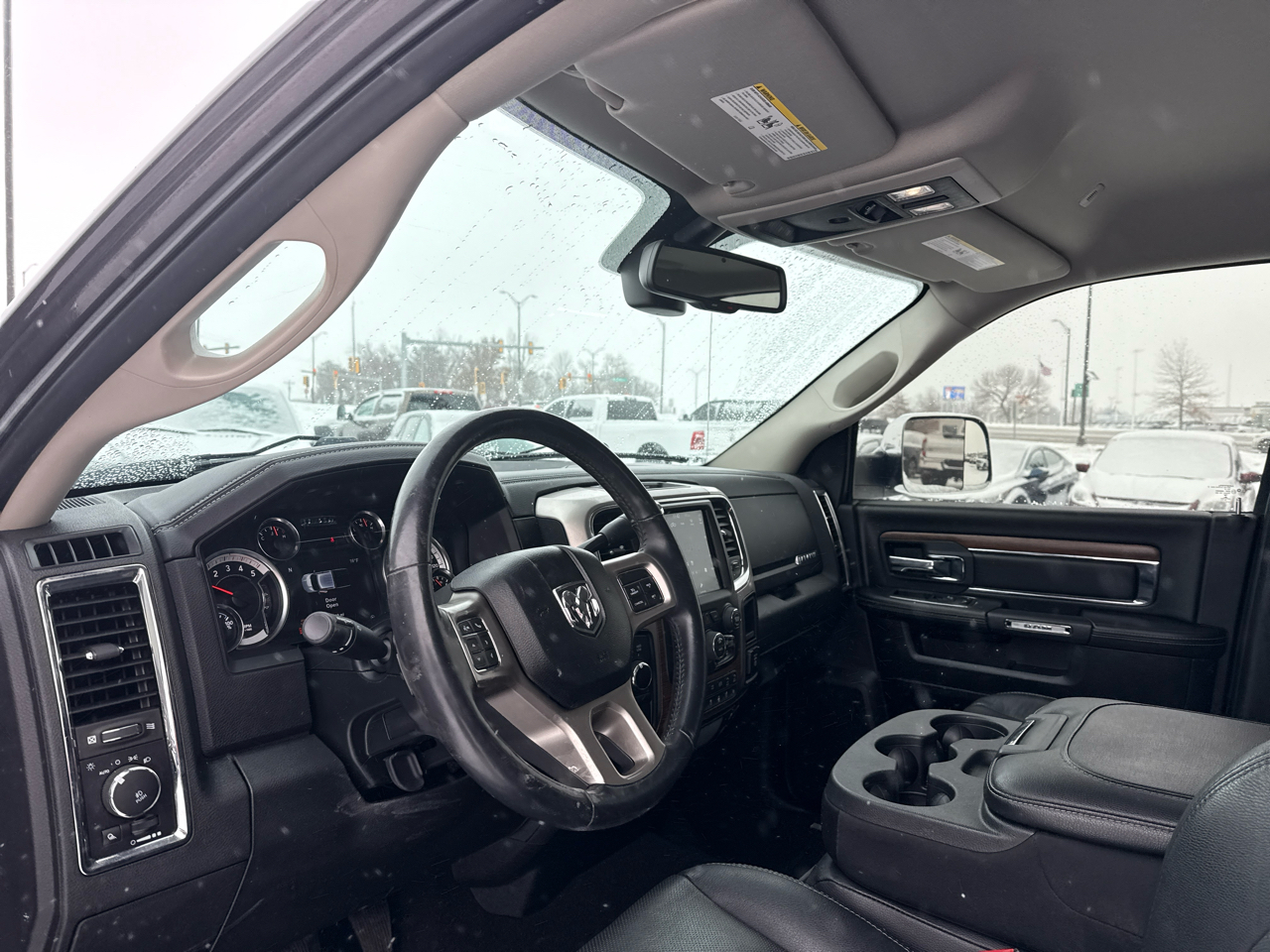 RAM 2500 Laramie Crew Cab SWB 4WD 2018