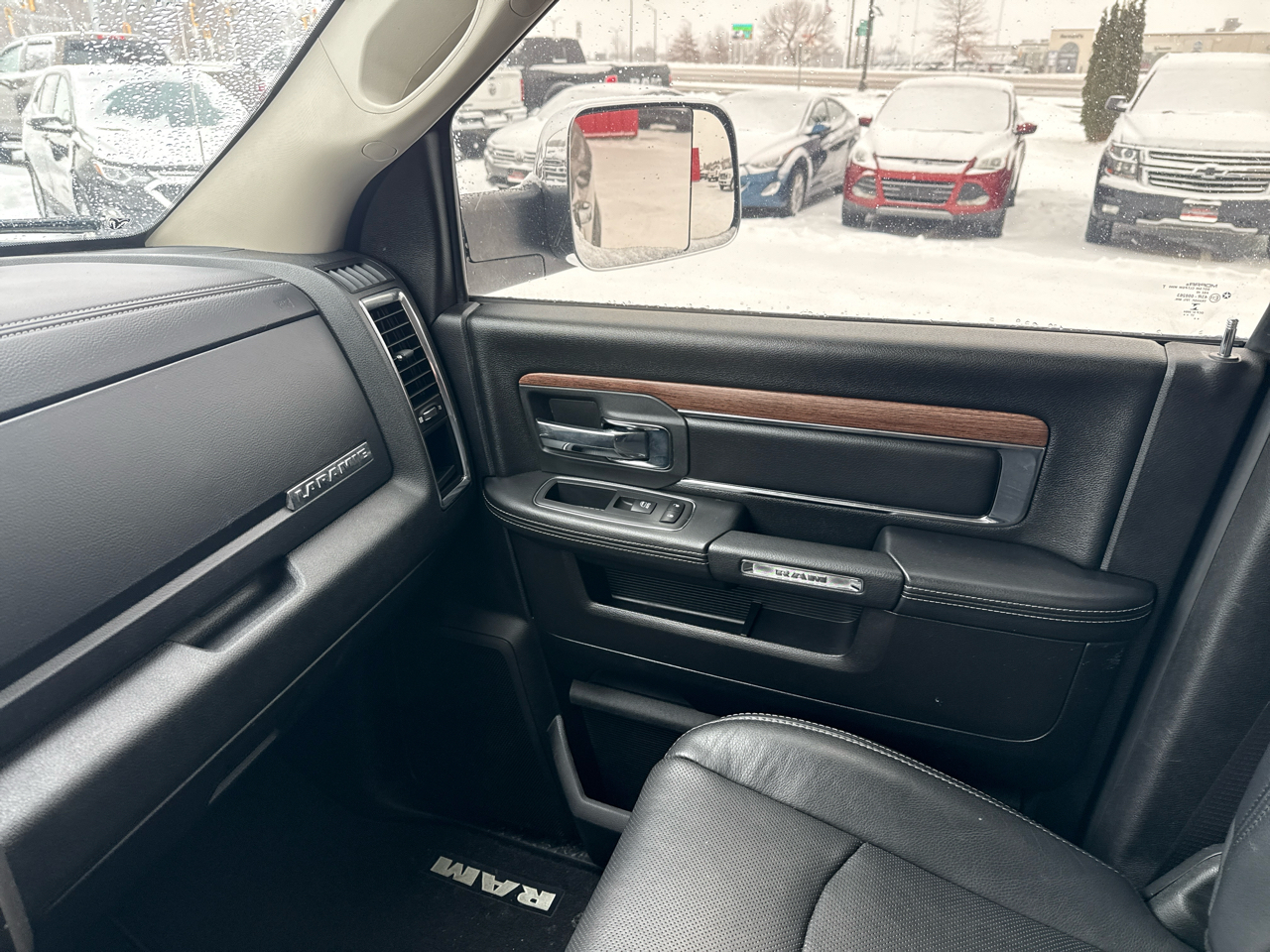 RAM 2500 Laramie Crew Cab SWB 4WD 2018